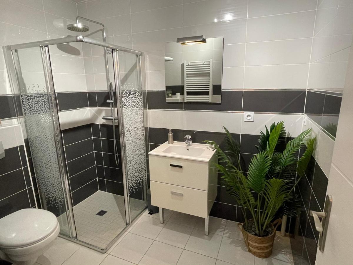 Studio Calme Et Cosy Saint-Julien-les-Villas Eksteriør billede